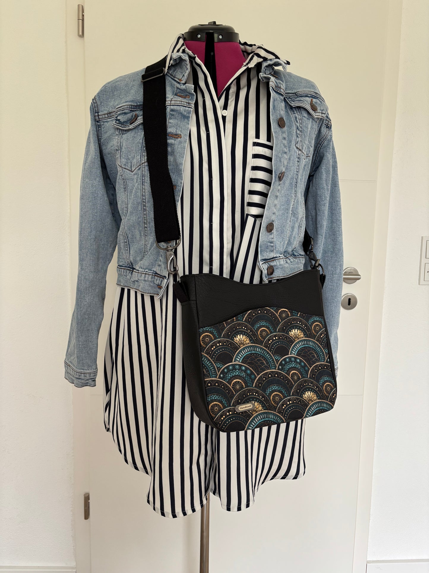 Handtasche