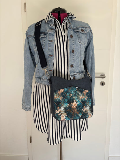 Handtasche
