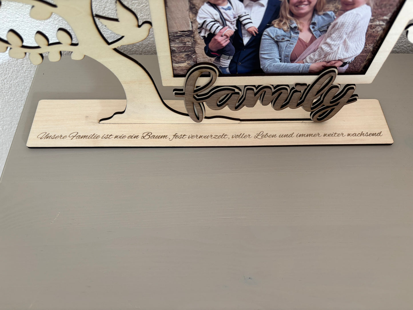 Bilderrahmen aus Holz für ein Familienfoto